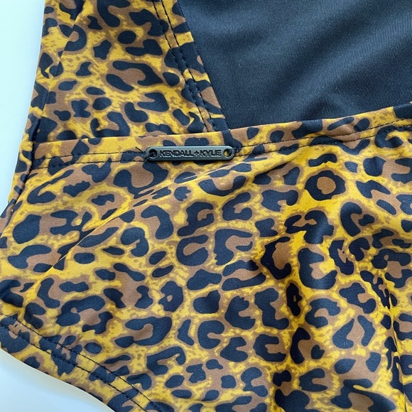 Kendall + Kylie Leopard Printed One-Piece Swimsuit NWT - Picture 5 of 10